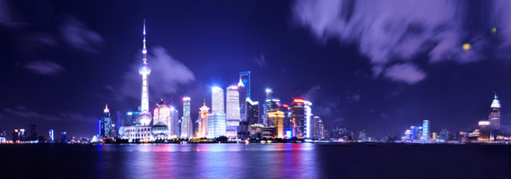 Shanghai shows its powerful magic in mottled stone gate, faded alleys, modern skyscrapers and old western-style houses. Explore your Shanghai Tour.